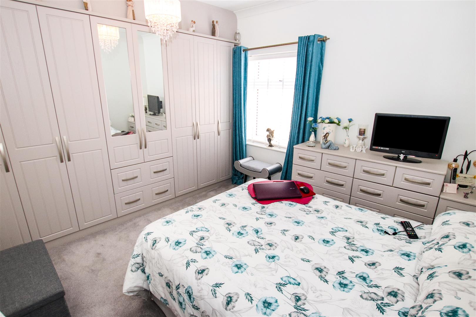 BEDROOM ONE (FRONT)